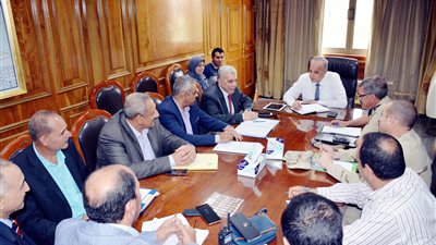 محافظ القليوبية يناقش الإستعدادات النهائية لإستقبال إمتحانات الثانوية العامة