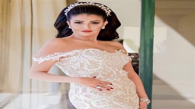 غادة عبد الرازق تواصل تصوير اخر مشاهدها بـ 