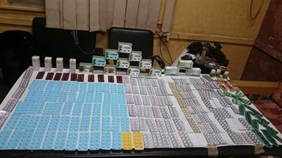 القبض على صيدلى يتاجر فى المواد المخدرة بدار السلام 