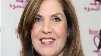 آيات عرابى تهاجم المصريين بسبب دعمهم لمحمد صلاح ضد 