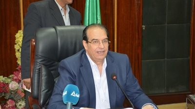 الشعراوي.. يأمر بحل مشكلات 23 حالة انسانية بلقاء المواطنين بالدقهلية