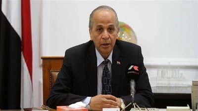 إحالة رئيس الوحدة المحلية ومسئول حماية الأراضى بسنديون بقليوب للتحقيق