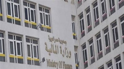 وزارة المالية تنجح في توفير قرض لصالح القابضة للكهرباء بقيمة 900 مليون دولار