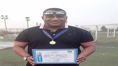 احمد رزق يقود الاهلى 2006 للفوز بدورى القاهرة لكرة القدم