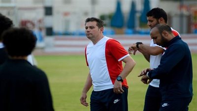 خالد جلال يقرر تأجيل موعد بدء فترة الإعداد لفريق الزمالك