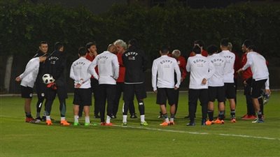 المنتخب يصل فولجاجراد استعدادًا لمواجهة السعودية.. ويتدرب غدًا