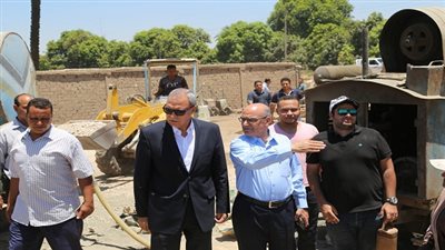 محافظ قنا يتفقد محطتي مياه ابودياب ودشنا