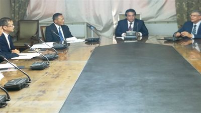 وزير التعليم العالى يبحث آليات التعاون العلمى مع رئيس هيئة الجايكا اليابانية