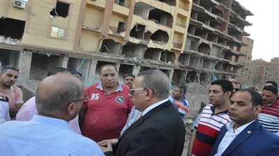 محافظ الجيزة يقود حملة لإزالة 5 عقارات مخالفة بنطاق مركز ومدينة أوسيم