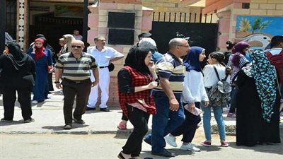 ضبط طالب بنشر أجزاء من أسئلة امتحان مادة الرياضيات البحتة بمحافظة الشرقية