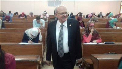 عاجل.. رئيس جامعة الزقازيق يحيل موظف إخواني للتحقيق تمهيدًا لفصله نهائيًا