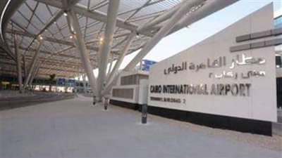 طوارئ بمطار القاهرة لاستقبال 17 حالة مرضية من اليمن