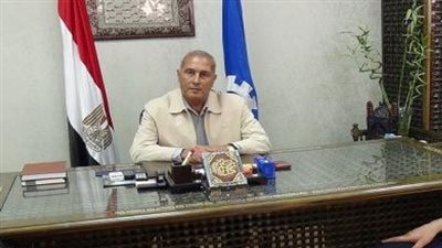 طب السويس البيطرى يقود حملة ليلية للبحث عن الذئاب المفترسة وقتلها