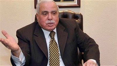 محافظ أسيوط ينعى قدرى أبوحسين سكرتير عام المحافظة الأسبق