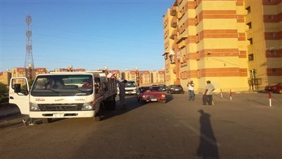 حى عتاقة يرفع 6 ونصف طن قمامة خلال 72 ساعة فى تجربتة الجديدة