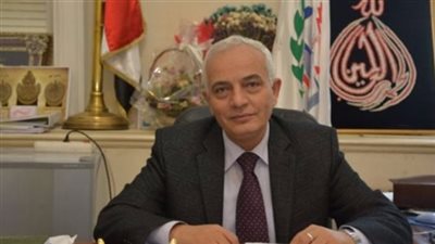 حجازي يجتمع بالهيئة الفنية لتظلمات الثانوية العامة قبل البدء في فحص أوراق الطلاب