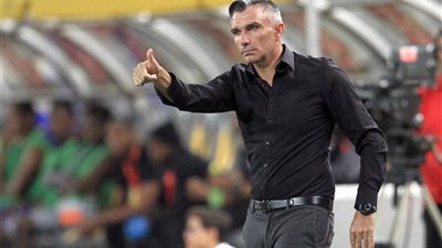 أول أزمة لباتريس كارتيرون في الأهلي.. هنا التفاصيل