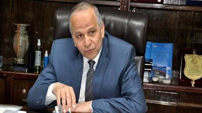 عشماوي: الكشف على 850 حالة خلال القافلة الطبية بقري بنها 