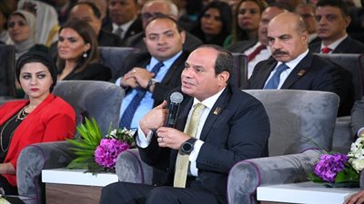 السيسي: مستعد أنزل مع الشباب وأنضف الشوارع