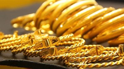 الذهب عند أدنى مستوى منذ مارس 2017.. ماذا حدث؟