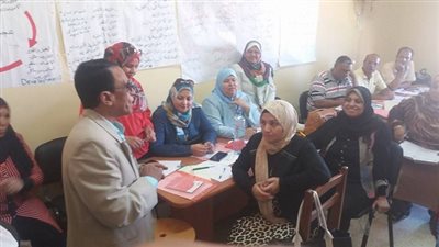 وكيل تعليم السويس يتابع تفعيل البرنامج التدريبي للنظام التعليمي الجديد
