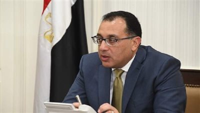 رئيس الوزراء يكلف بحصر المشروعات المتعثرة لحل مشكلاتها
