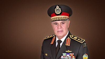 عمر البشير يلتقى رئيس الأركان خلال اجتماعات اللجنة المصرية السودانية المشتركة