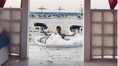 من الأطفال لـ