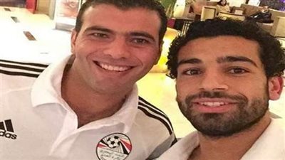 أول تعليق لـ محمد صلاح على اعتزال عماد متعب