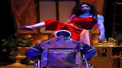 العرض المسرحي 