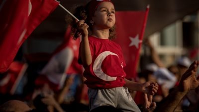 أول تعليق إسرائيلي على الأزمة الاقتصادية في تركيا