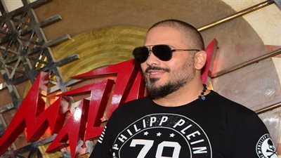 بالصور.. رامى عياش يحتفل بتعاقده مع شركة مزيكا