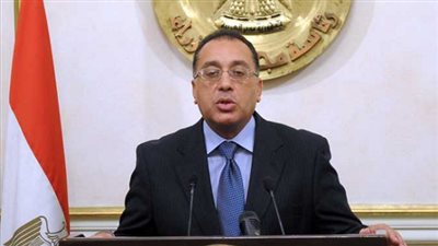 رئيس الوزراء يصدر قرارات تخصيص أراضٍ بالمحافظات لتنفيذ مشروعات خدمية