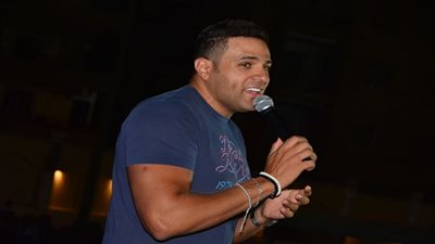 بالصور.. محمد نور يحتفل بصدور ألبوم 