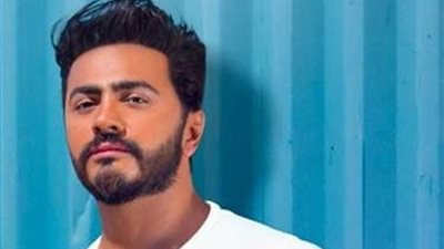 تامر حسني يطيح بـ