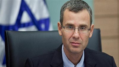 وزير إسرائيلي يطالب بملاحقة نواب الكنيست العرب بتهمة الخيانة