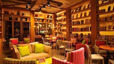 فتاة صعيدية تؤسس كافيه للسيدات فقط وتمنع دخول الرجال