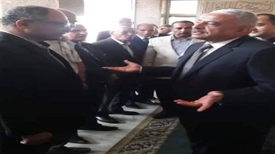 محافظ السويس الجديد: مستوى النظافة فى المدينة زفت وقطران