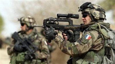 الجيش الفرنسي يعلن استعداده لقصف سوريا