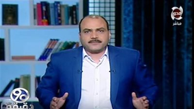 الليلة.. الإعلامى محمد الباز يقدم حلقة عن مشروعات الرئيس وجولاته الخارجية فى آسيا