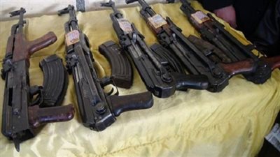 ضبط 5 اشخاص بحوزتهم كميه كبيره من المخدرات الاسلحة نارية بالدقهلية