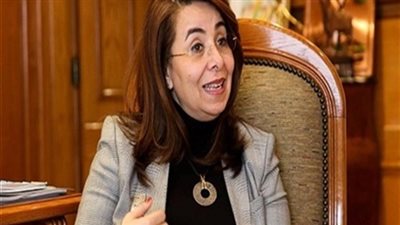 غادة والي تفتتح معرض 