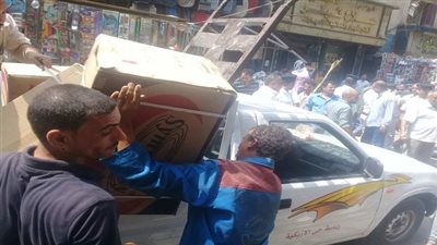 حملات مكبرة لإزالة التعديات والإشغالات وإعادة الانضباط بأحياء مناطق القاهرة الأربعة