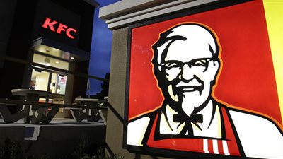 صدمة... بماذا فوجئ زبون في وجبة 