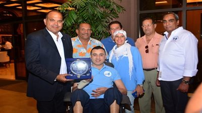 بالصور.. الإتحاد المصري للغوص الإنقاذ يكرم القبطان 