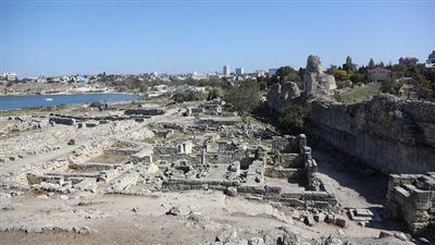 اكتشاف آثار عمرها 100 ألف عام في السعودية