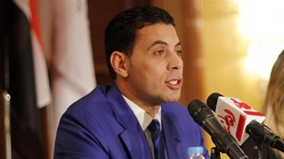 نائب يطالب الحكومة باتباع سياسة البرلمان في ترشيد الإنفاق