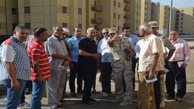 محافظ السويس يشدد على صيانة مخرات السيول وتوصيل الغاز الطبيعي لمدينتى الشيخ خليفة والملك عبد الله