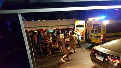 إصابة 7 أشخاص في تصادم سيارتين أعلى كوبري أبو حصيرة بالبحيرة