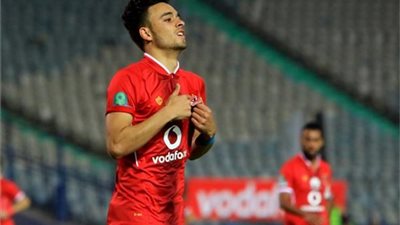 من الدكة إلى التهديف.. حكاية صلاح محسن في القلعة الحمراء.. 